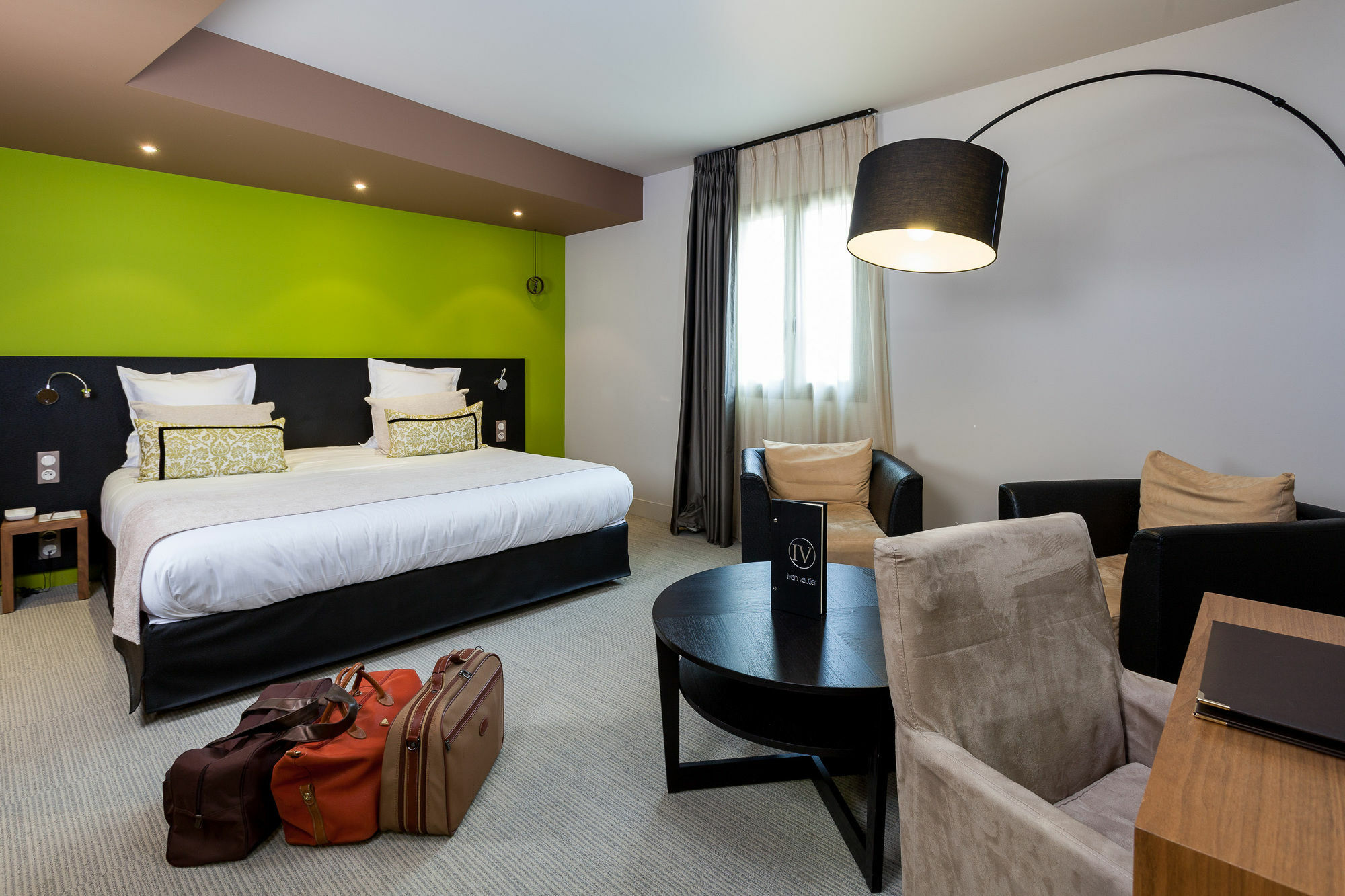 Hotel Restaurant Spa Ivan Vautier Caen Exterior photo